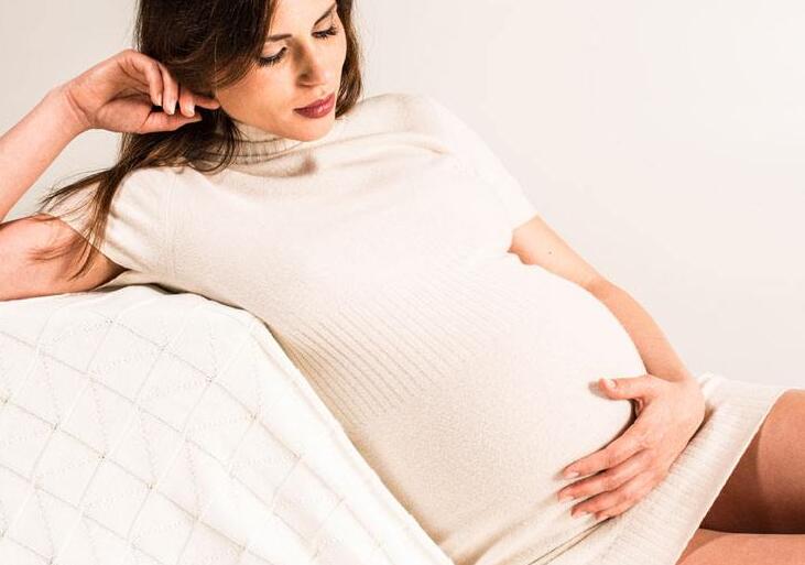 孕妇压力大对胎儿的影响是什么 对自身有什么影(2)