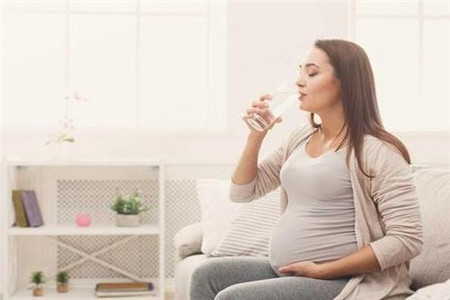 孕期导致胎儿缺氧的三个习惯